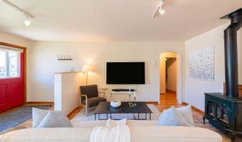 312 N 3RD St, Bellevue, ID 83313