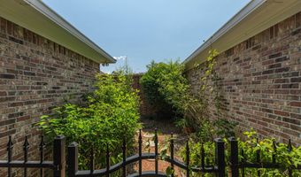 504 Beacon Cv, Brandon, MS 39047