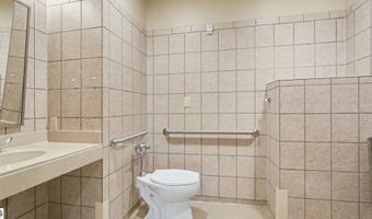 842 W Warwick Dr, Alma, MI 48801