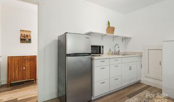 14 3rd St, Asheville, NC 28803