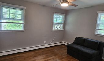 18 Harriet Ln, Darien, CT 06820