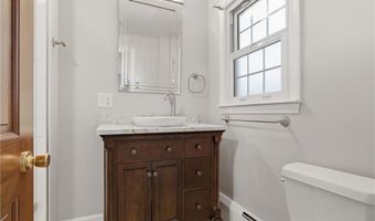 2699 Diamond Hill Rd, Cumberland, RI 02864