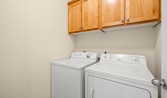 10882 NE RED WING Way 204, Beaverton, OR 97006