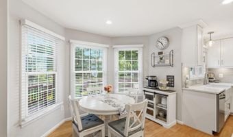 43197 WAYSIDE Cir, Ashburn, VA 20147