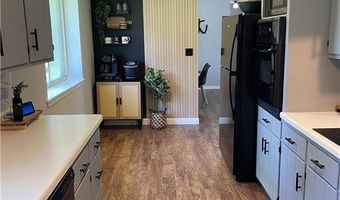 901 22nd Ave SW, Austin, MN 55912