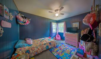 213 E Radio Ln, Arkansas City, KS 67005