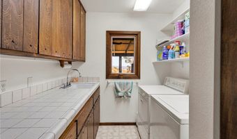 8988 Buena Vis, Apple Valley, CA 92308
