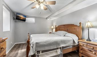 13994 Holyoke Ct, Apple Valley, MN 55124