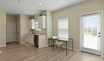 1447 Arnold Dr SE, Allenhurst, GA 31301