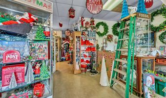 702 S White St, Athens, TN 37303