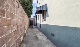 2242 Santa Clara Ave, Alameda, CA 94501