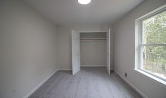 111 Center Dr, Blakeslee, PA 18610