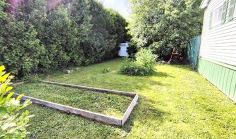 15 E St, Bangor, ME 04401