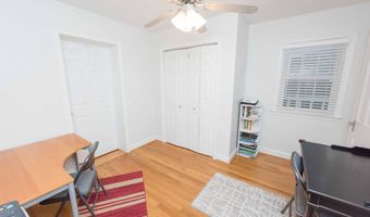 1524 N KENTUCKY St, Arlington, VA 22205