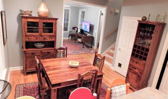 15 Meridian Rd, Beaufort, SC 29907