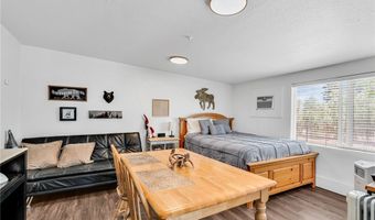 33645 Kobe Rd, Agua Dulce, CA 91390