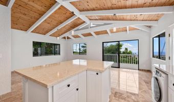 87-3205 Guava Rd, Captain Cook, HI 96704