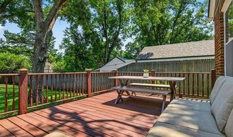1706 Johnstone Ave, Bartlesville, OK 74003