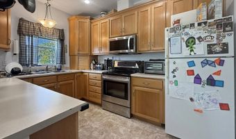 731 3RD St Unit C / 3 C / 3, Brookings, OR 97415