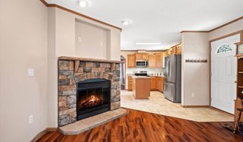 11 E St, Bangor, ME 04401