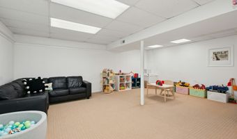 15 Wilson Ridge Rd, Darien, CT 06820