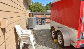 707 W 18th Ct, Kennewick, WA 99337