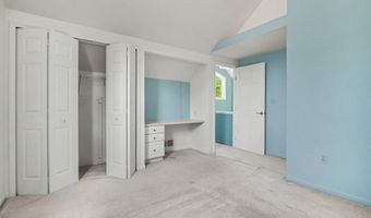 1480 Kelly Green Dr, Ann Arbor, MI 48103
