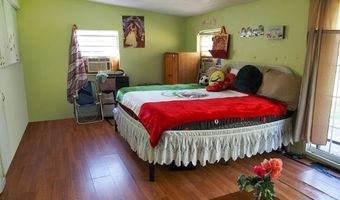 16 Apalachee St, Apalachicola, FL 32320