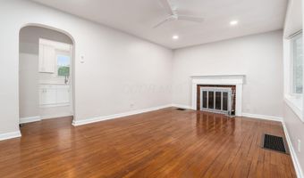 884 S Chesterfield Rd, Columbus, OH 43209