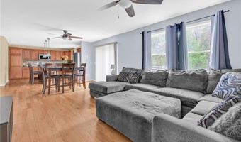 42 Brookside Ave, North Providence, RI 02911