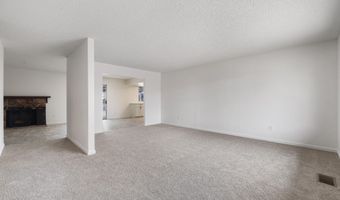 752 E St, Fernley, NV 89408