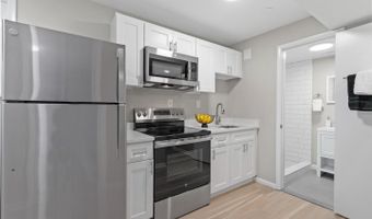 14016 BAUER Dr, Rockville, MD 20853
