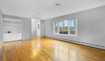 35 Burnham Rd, Avon, CT 06001