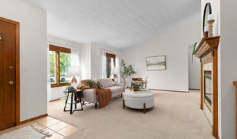 N9188 KERNAN Avenue, Appleton, WI 54915