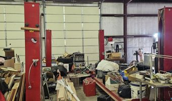 890 STOVALL Ave, Bosque Farms, NM 87068
