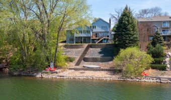 15825 Garden View Dr, Apple Valley, MN 55124