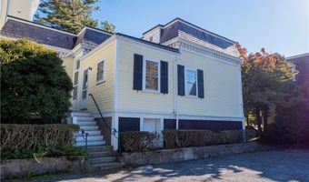 45 Ayrault St 5, Newport, RI 02840