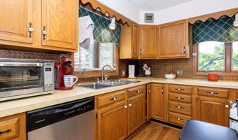 308 W Liberty St, Ashland, OH 44805