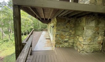 229 E Taxiway Dr, Albany, KY 42602