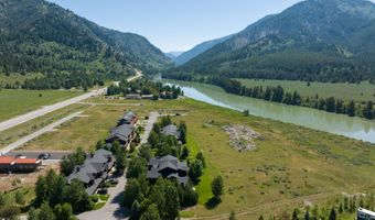30 BLUE WING Ln A, Alpine, WY 83128
