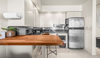 2345 Ala Wai Blvd 2516, Honolulu, HI 96815