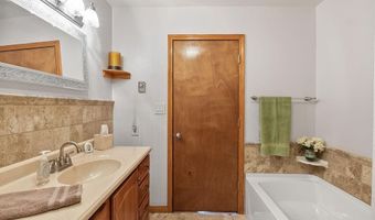 2587 Sparks Ln, American Falls, ID 83211