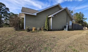 1414 Creek Rd, Alexander City, AL 35010