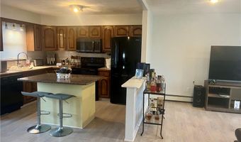 84 N View Ave, Cranston, RI 02920