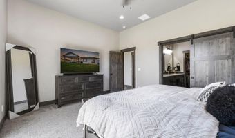 40 Bunker Ln, Blanchard, ID 83804