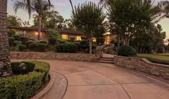 2927 Circle Dr, Escondido, CA 92029