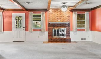 4915 YALE St, Amarillo, TX 79109