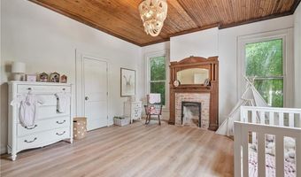 104 Cherry St, Adairsville, GA 30103