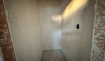 179 Peeps Ct, Adkins, TX 78101