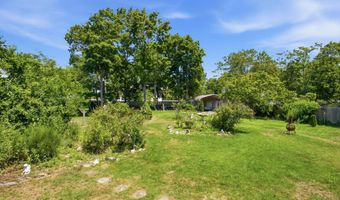 674 E BAY Ave, Barnegat, NJ 08005